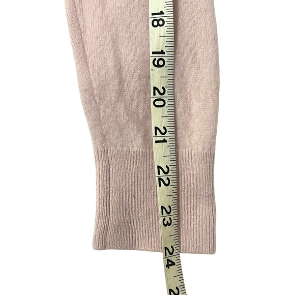 Quince 100% Cashmere V-Neck Sweater Blush Pink Soft Lightweight Knit Medium M - Picture 5 of 7
